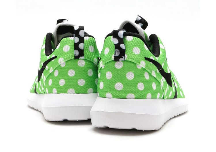 Кроссовки Nike Roshe One NM QS 'Polka Dot'