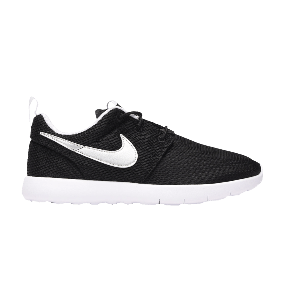 roshe-one-ps-black-metallic-silver-749427-021