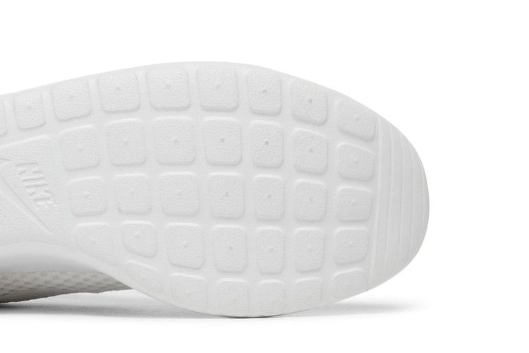 Кроссовки Nike Roshe Run Breeze 'All White'