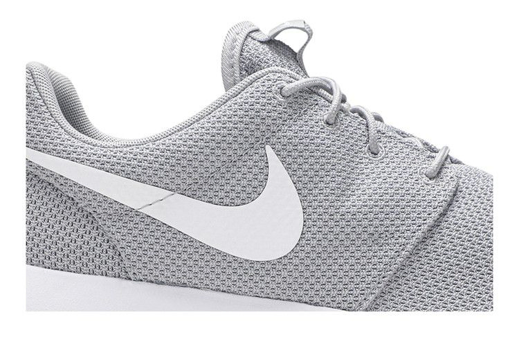 Кроссовки Nike Roshe One 'Wolf Grey'