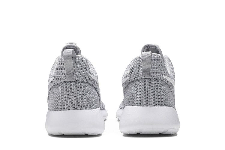 Кроссовки Nike Roshe One 'Wolf Grey'