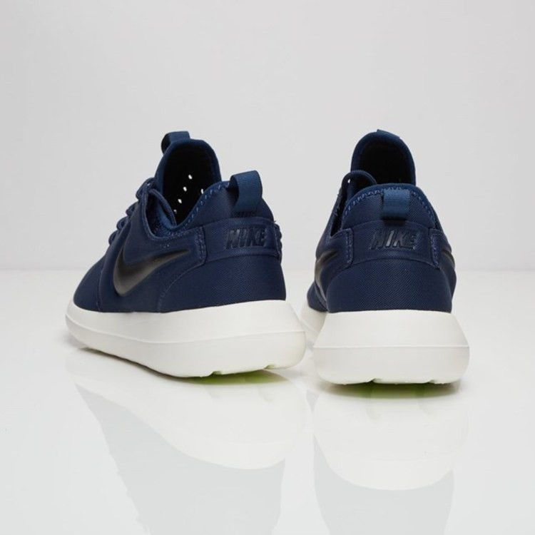 Кроссовки Nike Roshe Two 'Midnight Navy'