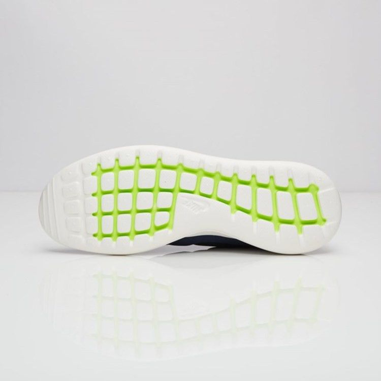 Кроссовки Nike Roshe Two 'Midnight Navy'