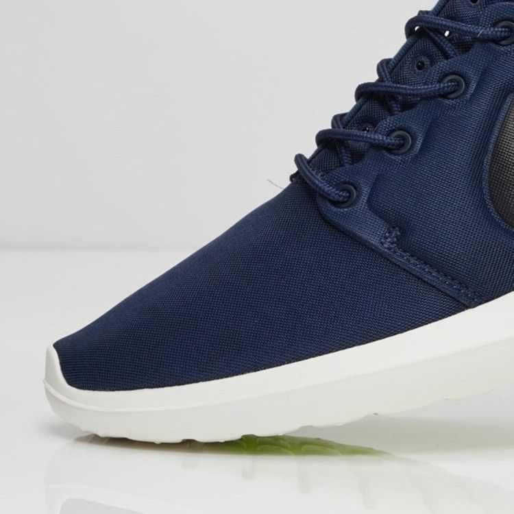 Кроссовки Nike Roshe Two 'Midnight Navy'