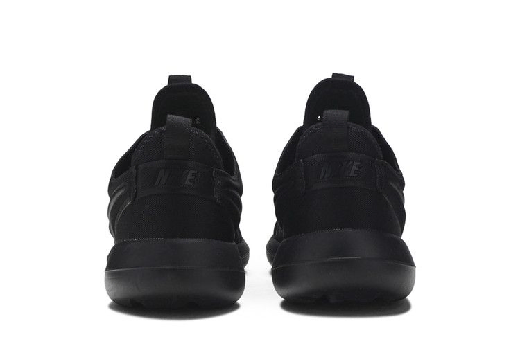 Кроссовки Nike Roshe Two 'Triple Black'