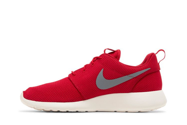 Кроссовки Nike Roshe One 'Sport Red'