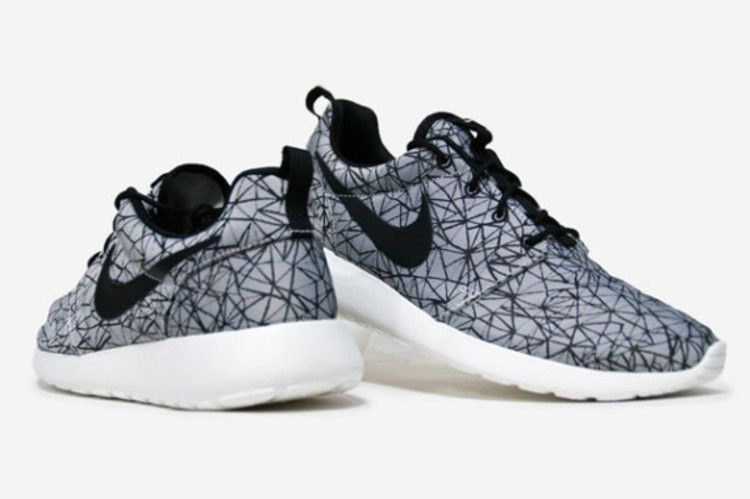 Кроссовки Nike Rosherun GPX PRM 'Geometric'