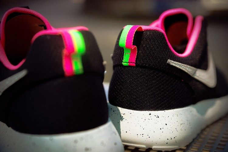 Кроссовки Nike Size? x Rosherun 'Urban Safari'