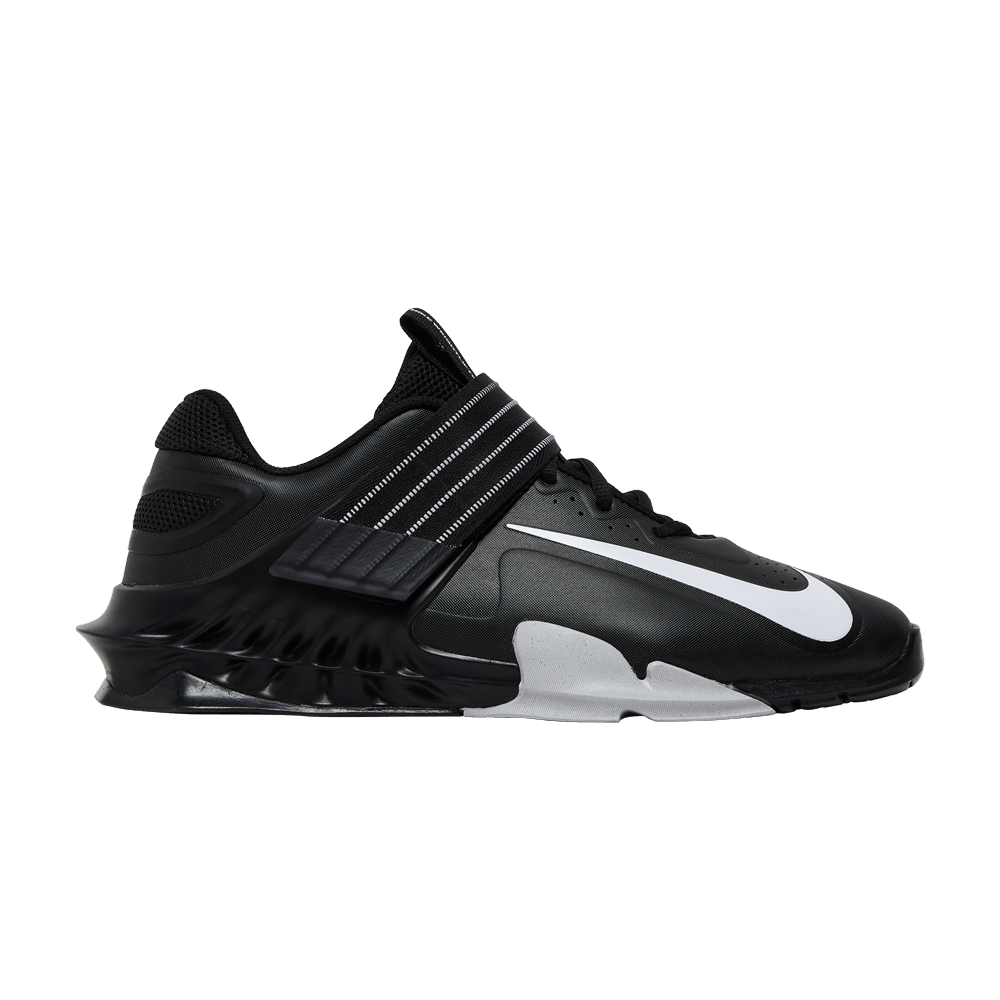 Кроссовки Nike Savaleos 'Black White'