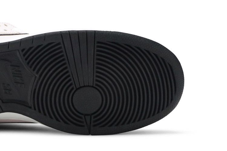 Кроссовки Nike SB Dunk Low 'Pink Box'