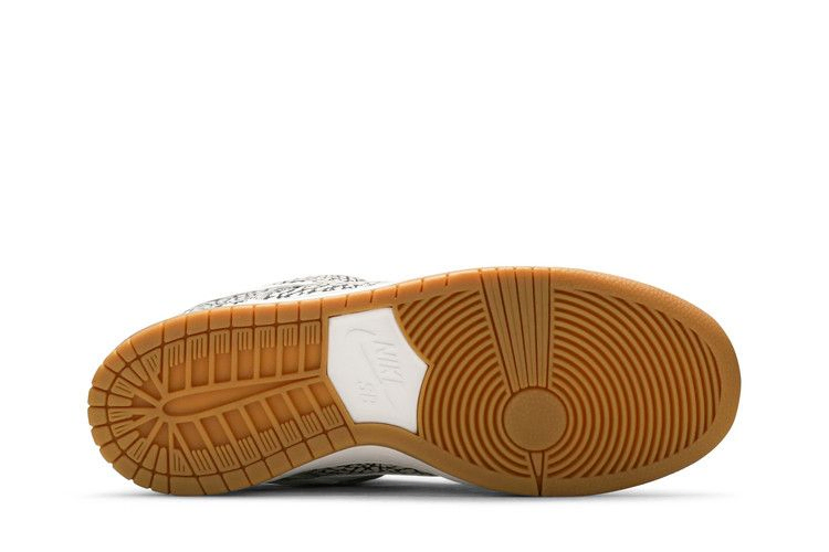 Кроссовки Nike SB Dunk Low 'Road'