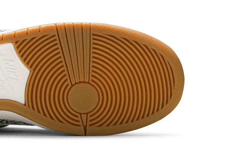 Кроссовки Nike SB Dunk Low 'Road'