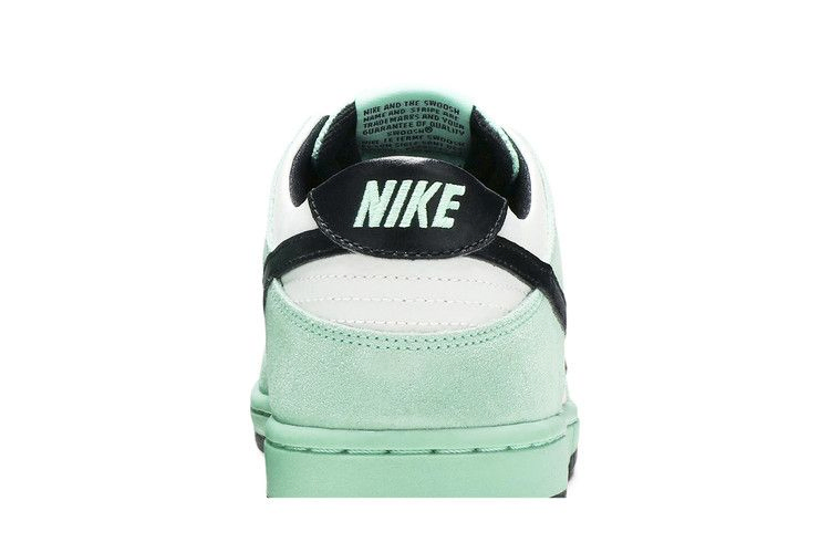 Кроссовки Nike SB Dunk Low 'Sea Crystal'