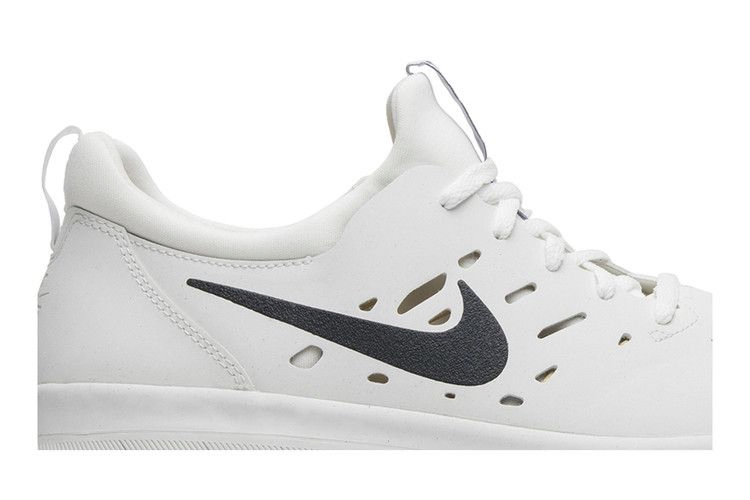 Кроссовки Nike SB Nyjah Free 'Summit White'