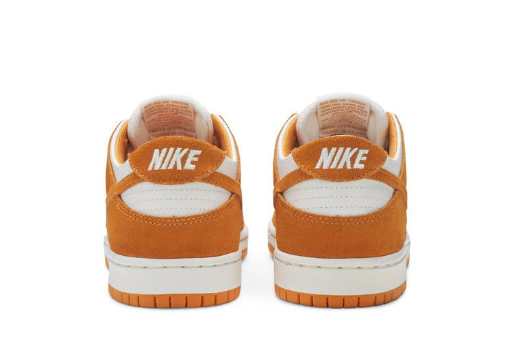 Кроссовки Nike Zoom Dunk Low Pro SB 'Circuit Orange'