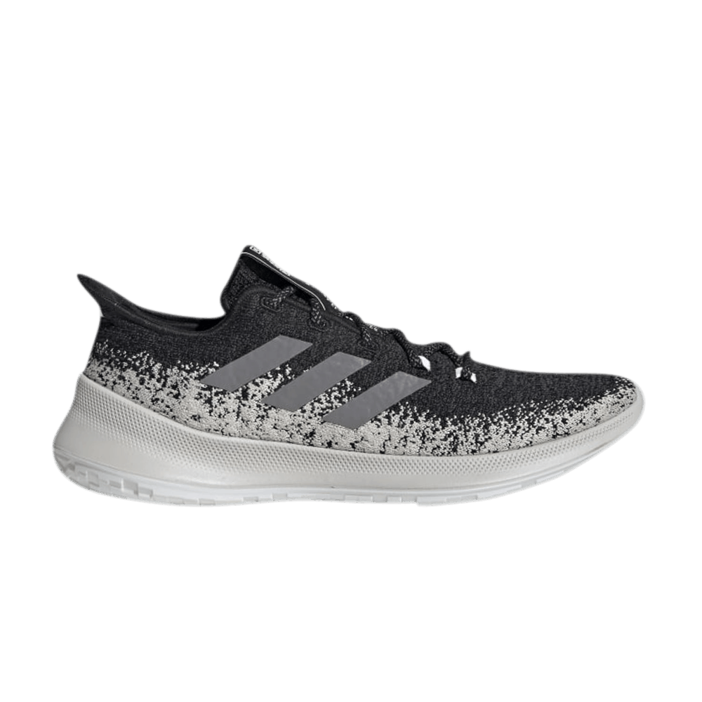 sensebounce-black-white-f36923