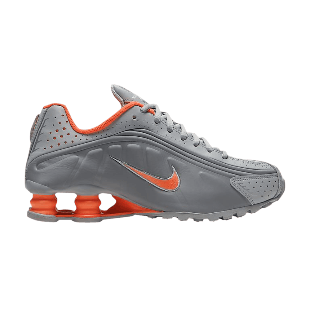 shox-r4-gs-light-smoke-grey-hyper-crimson-cw2626-001