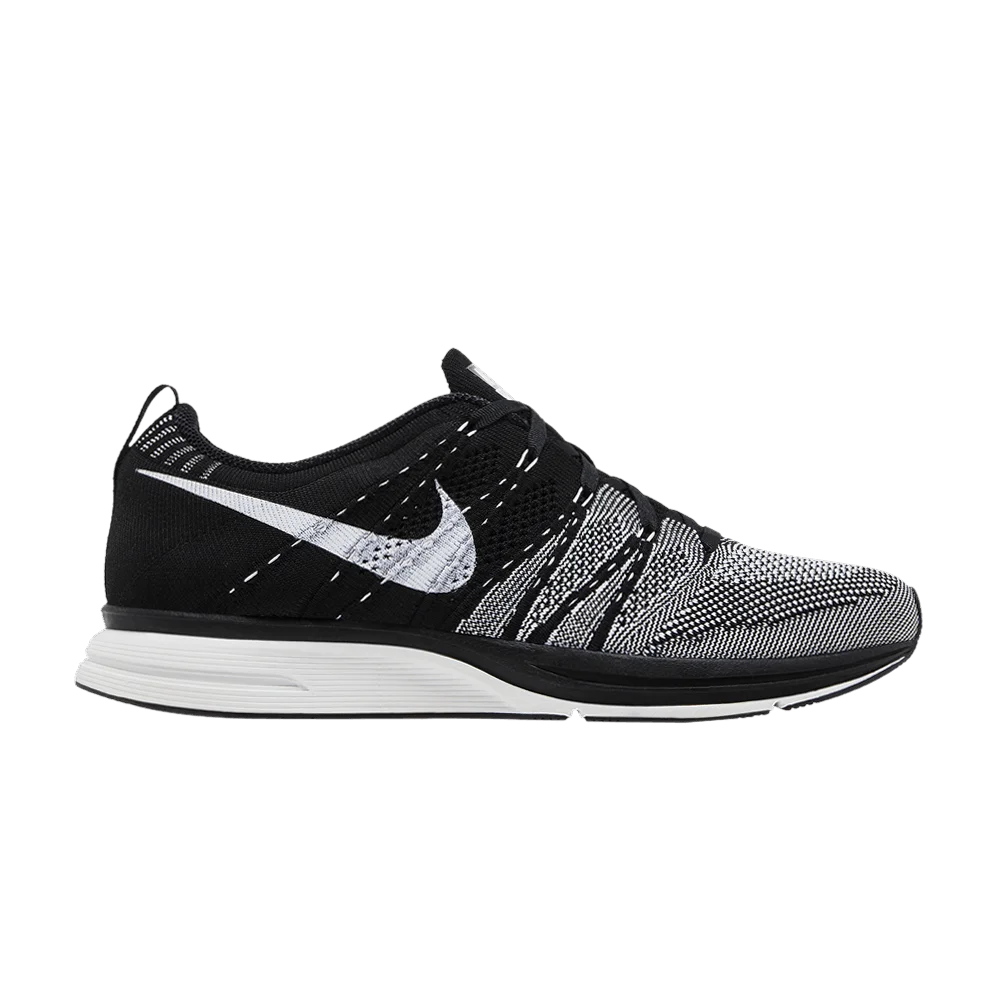 Кроссовки Nike Flyknit Trainer+ 'Black White'