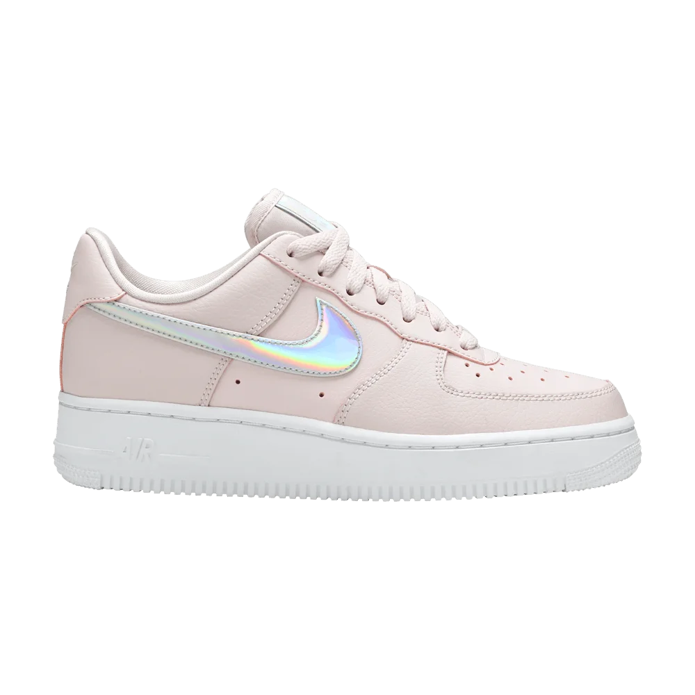 Розовый