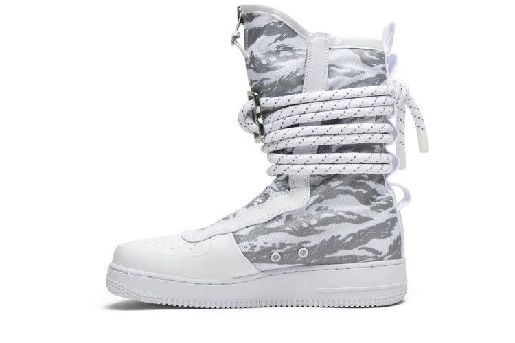 Кроссовки Nike SF Air Force 1 High 'Winter Camo'
