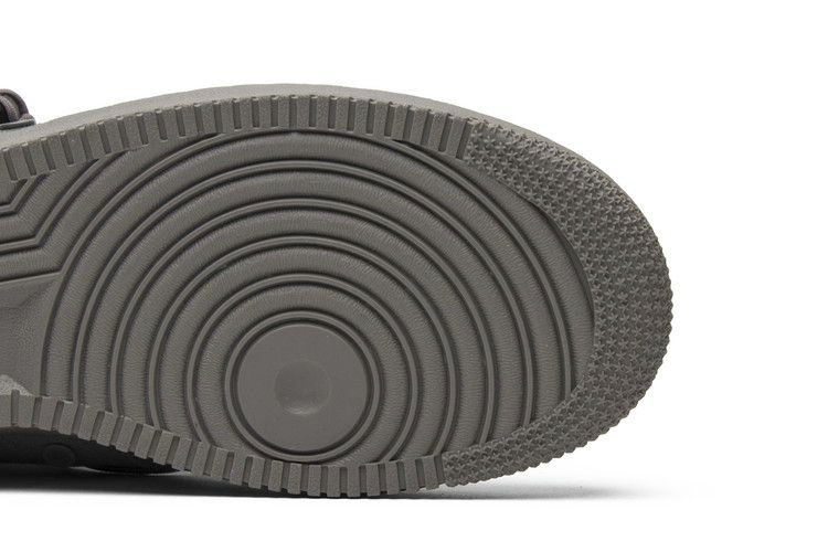 Кроссовки Nike SF Air Force 1 QS 'Dust'