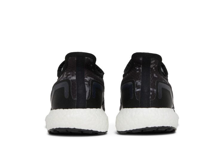 Кроссовки adidas Speedfactory AM4 'Creators Club'