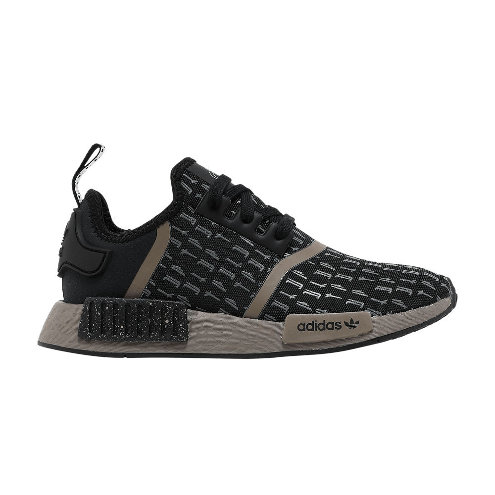 star-wars-x-nmd_r1-mandolarian-gz2737