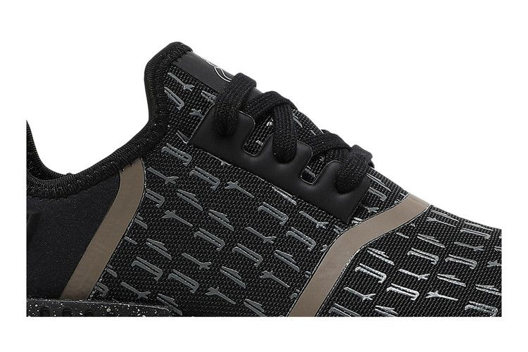 Кроссовки adidas Star Wars x NMD_R1 'Mandolarian'