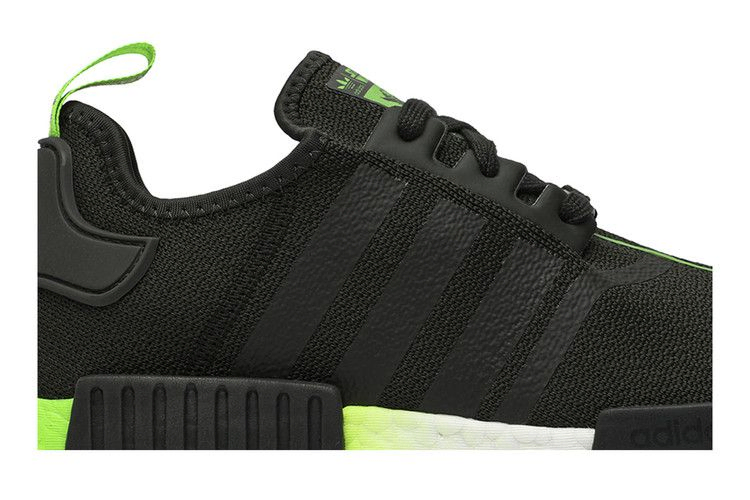 Кроссовки adidas Star Wars x NMD_R1 'Yoda'