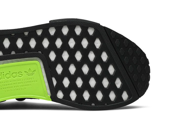 Кроссовки adidas Star Wars x NMD_R1 'Yoda'