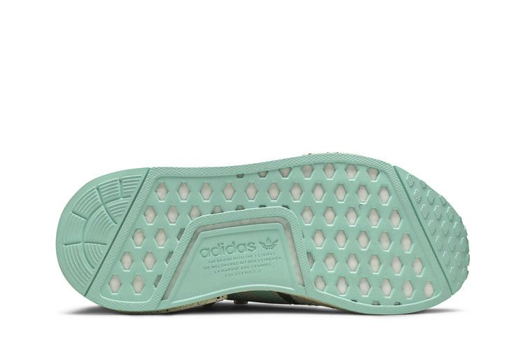 Кроссовки adidas Star Wars x Wmns NMD_R1 'The Child - Find Your Way'