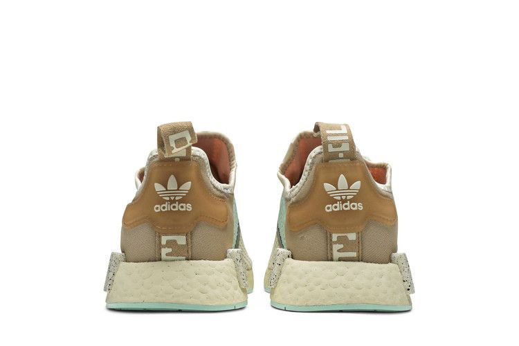 Кроссовки adidas Star Wars x Wmns NMD_R1 'The Child - Find Your Way'