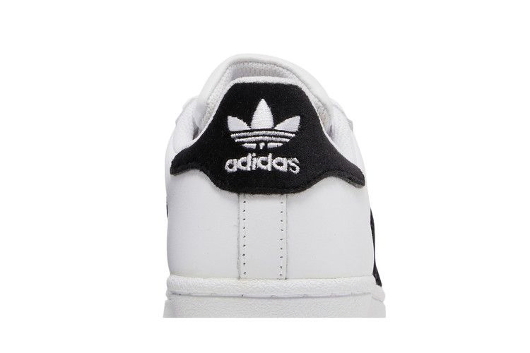 Кроссовки adidas Superstar J