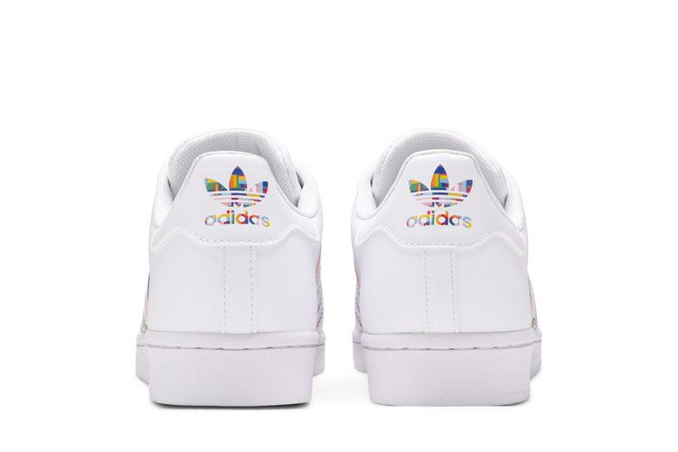 Кроссовки adidas Superstar 'Pride'