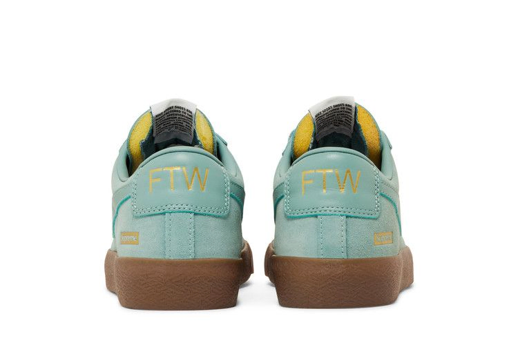 Кроссовки Nike Supreme x SB Blazer Low GT QS 'Cannon'