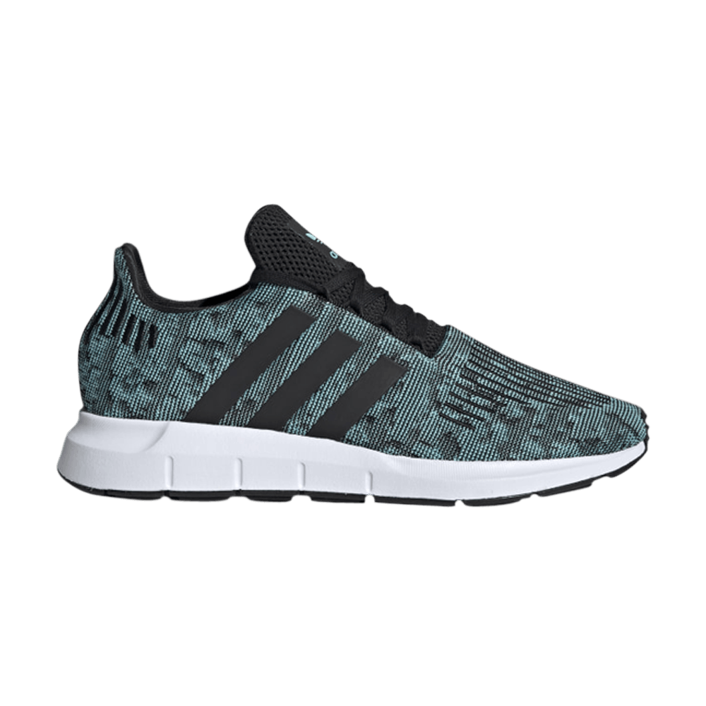 swift-run-easy-mint-black-ee4440