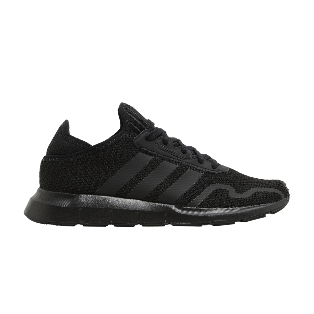 swift-run-x-j-triple-black-fy2153