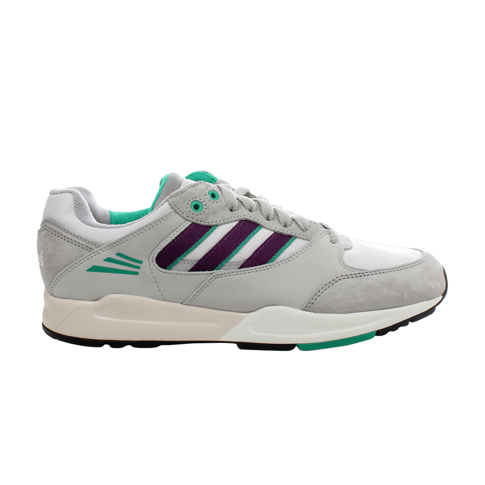 Кроссовки adidas Tech Super