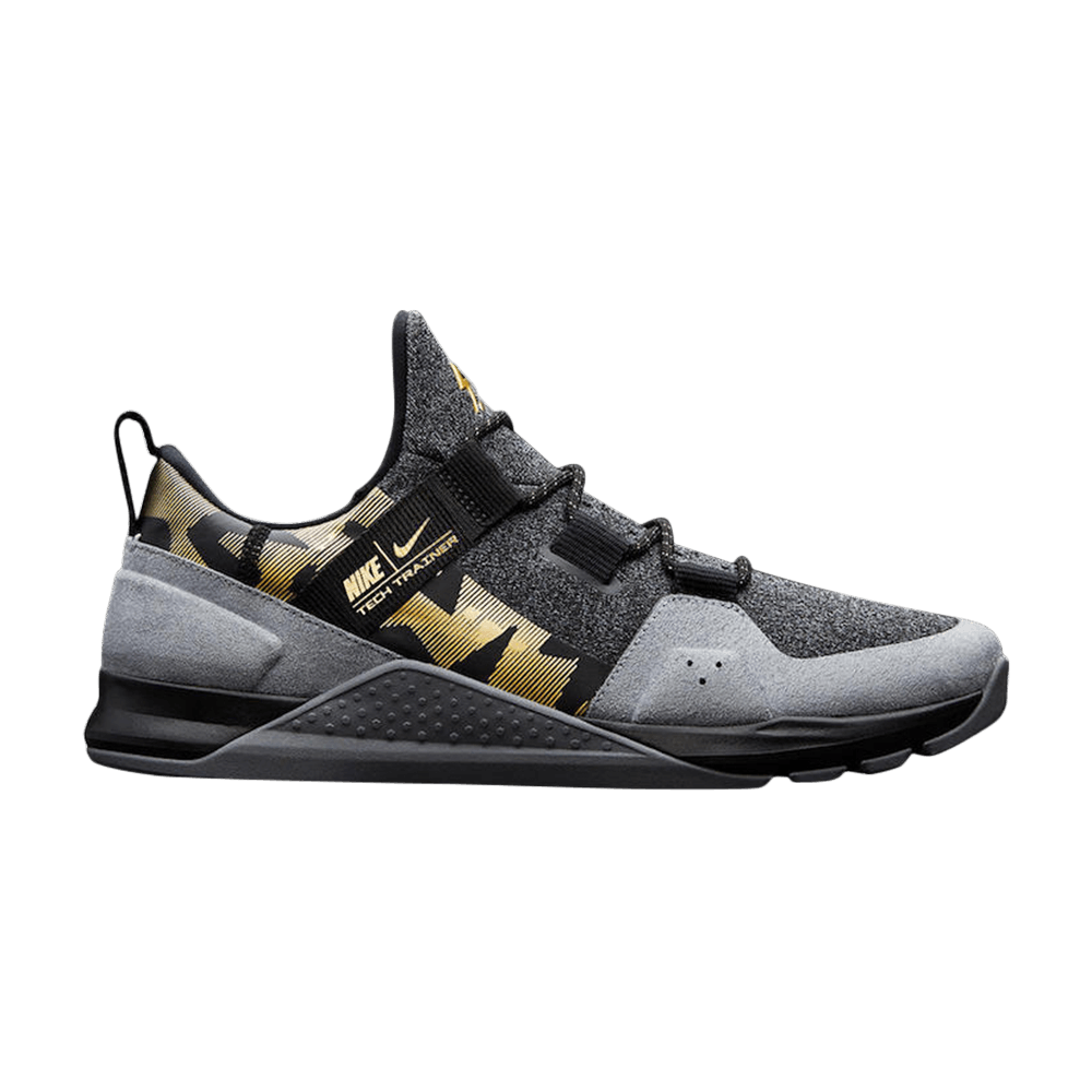 tech-trainer-russell-wilson-metallic-gold-av6257-070