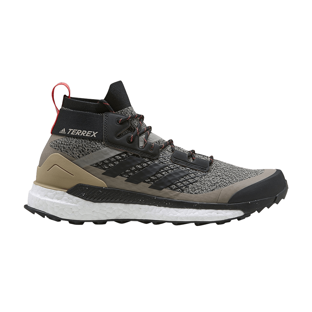 terrex-free-hiker-black-ee7453