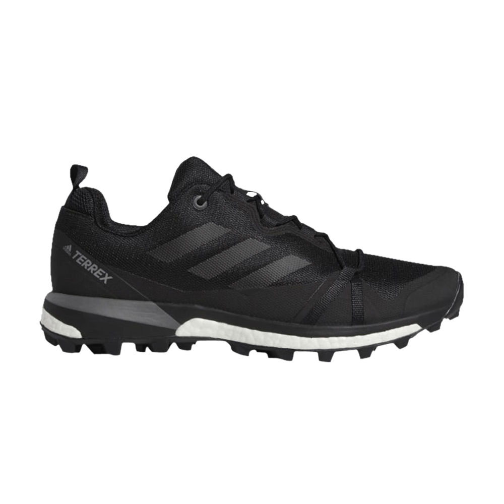 terrex-skychaser-lt-core-black-f36116