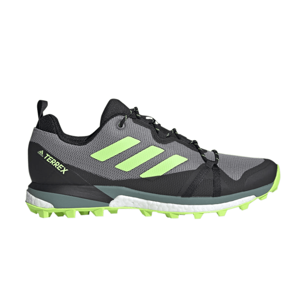 terrex-skychaser-lt-grey-tech-emerald-fv6830