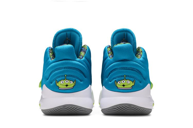 Кроссовки adidas Toy Story x Deep Threat J 'Alien'