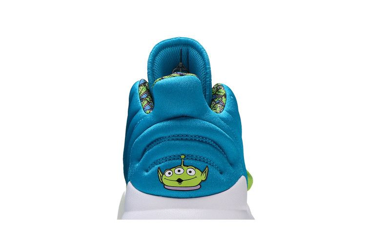 Кроссовки adidas Toy Story x Deep Threat J 'Alien'