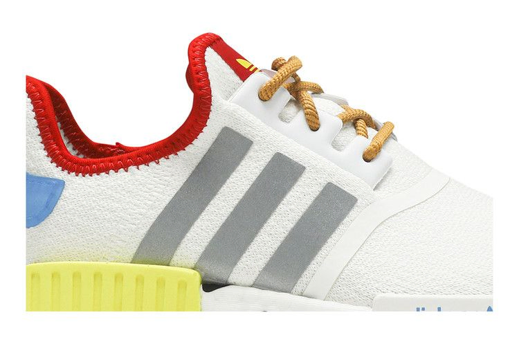 Кроссовки adidas Toy Story x NMD_R1 J 'Sheriff Woody'