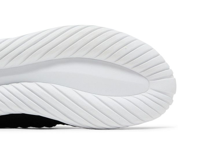 Кроссовки adidas Tubular Radial 'Core Black'