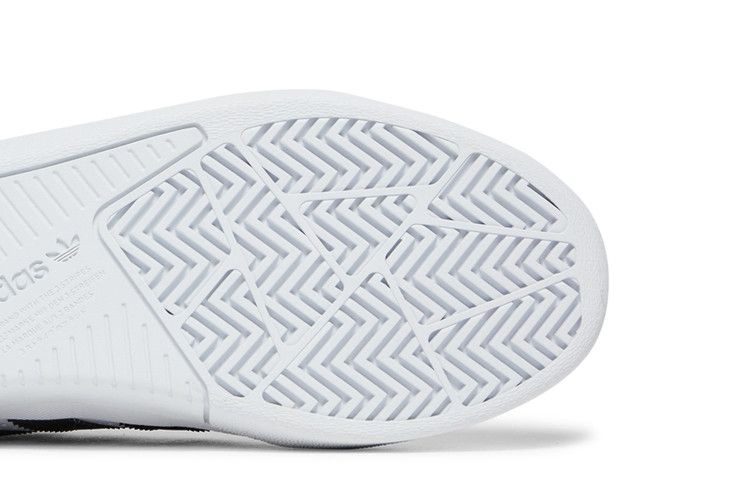 Кроссовки adidas Tyshawn 'White Black'