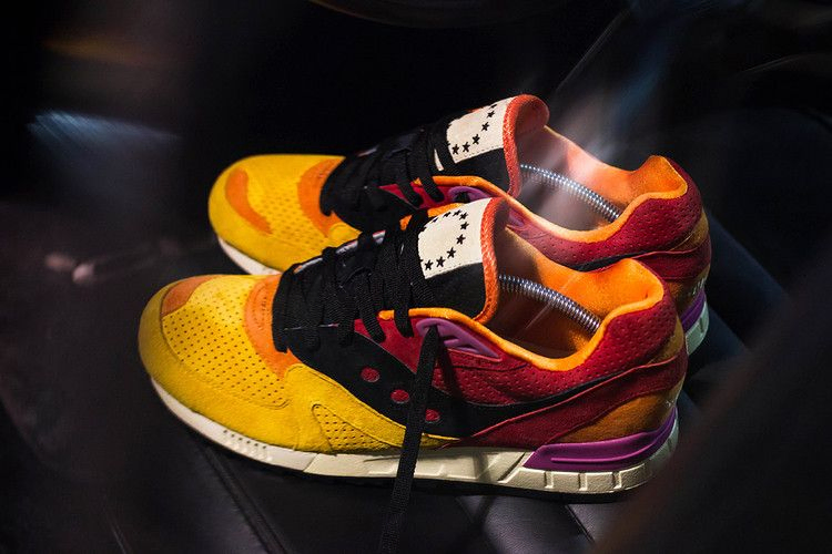 Кроссовки Saucony Ubiq x Shadow Master 'Pacific Dusk'