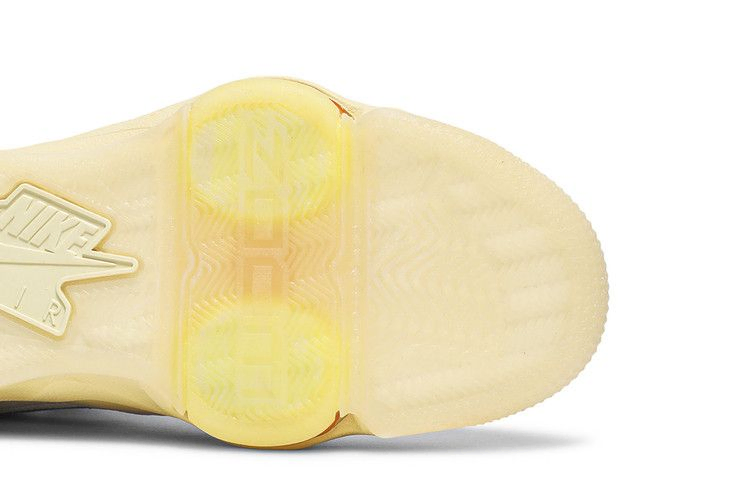 Кроссовки Air Jordan Union LA x Jordan Zoom '92 'Guava Ice'