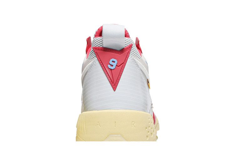 Кроссовки Air Jordan Union LA x Jordan Zoom '92 'Guava Ice'